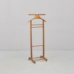 1289 4512 VALET STAND